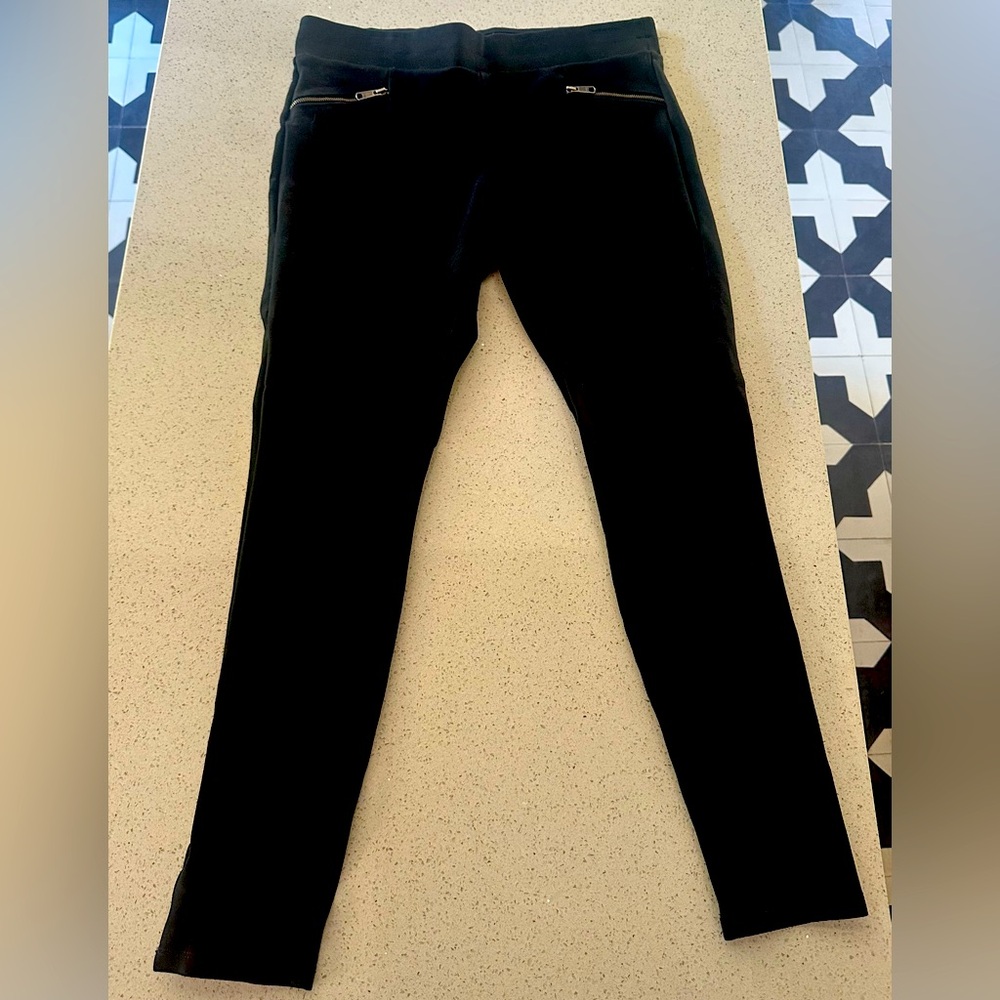 A New Day Woman’s Stretch Dress Pants